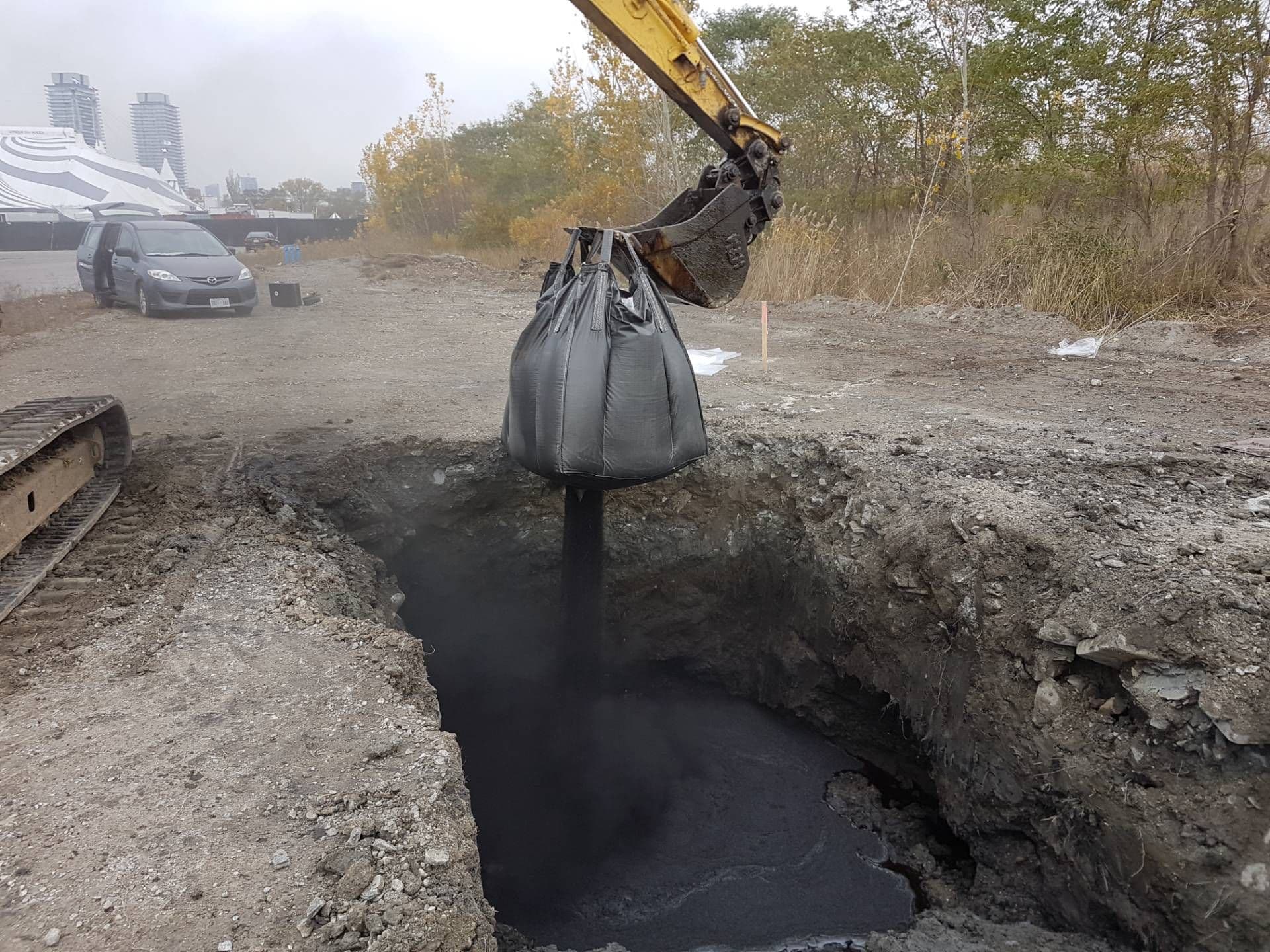 In-situ LNAPL treatment process involving excavator